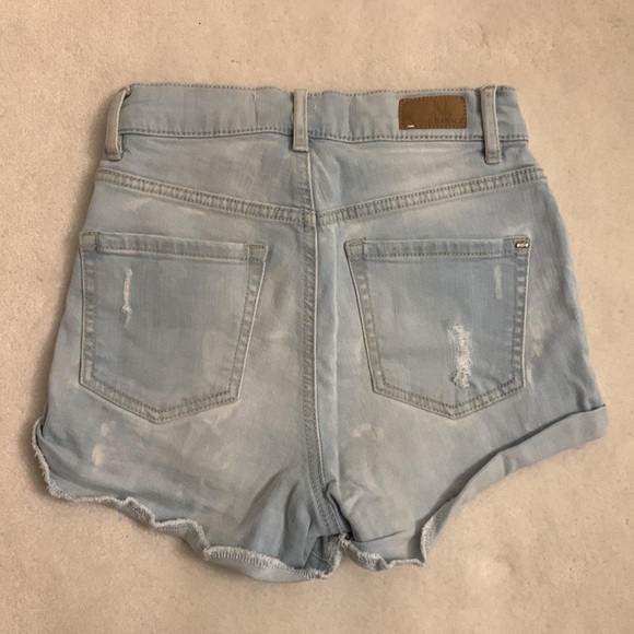 Jean shorts distressed - Picture 2 of 2